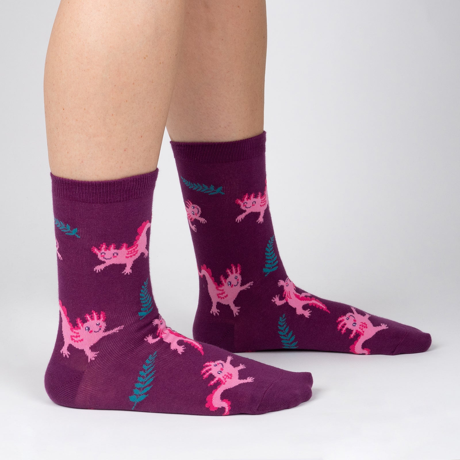 Relaxolotl Crew Socks